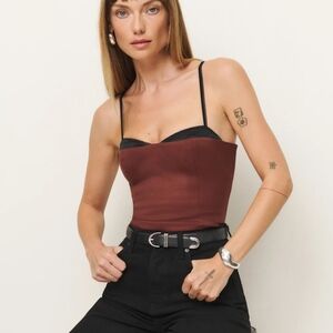NWT Reformation Melanie Red Top Size 10